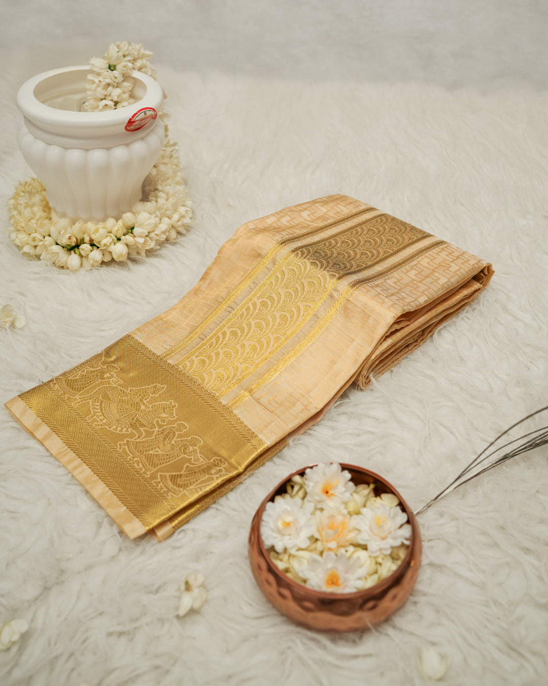 Pallak - Lite Gold