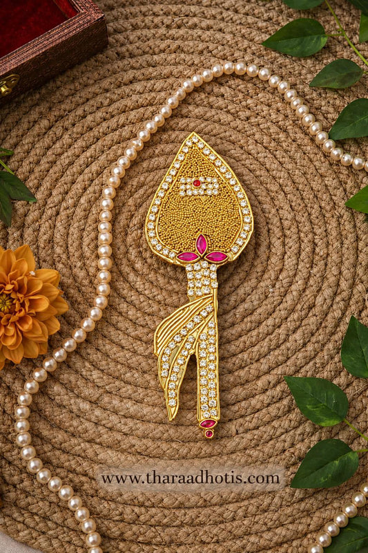 Vel with flag brooch (Shipping charges extra)
