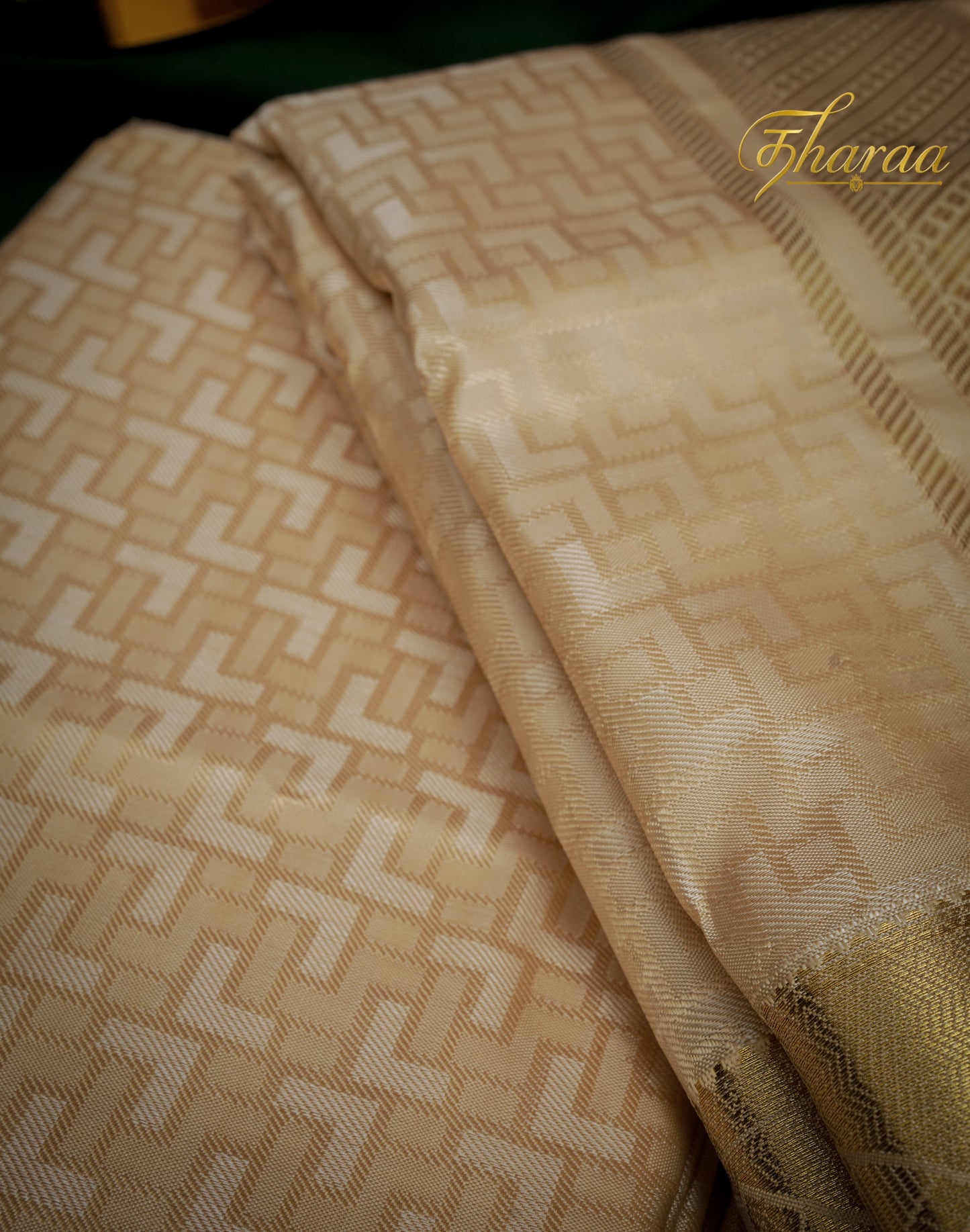 Pallak - Lite Gold